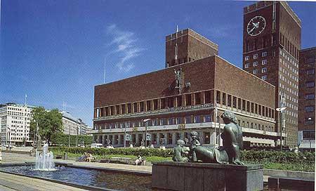 oslo_city_hall